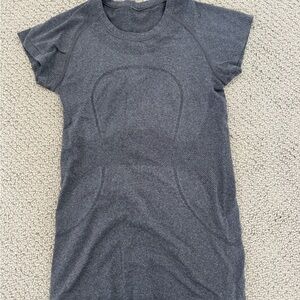 Lululemon Gray Women's Top